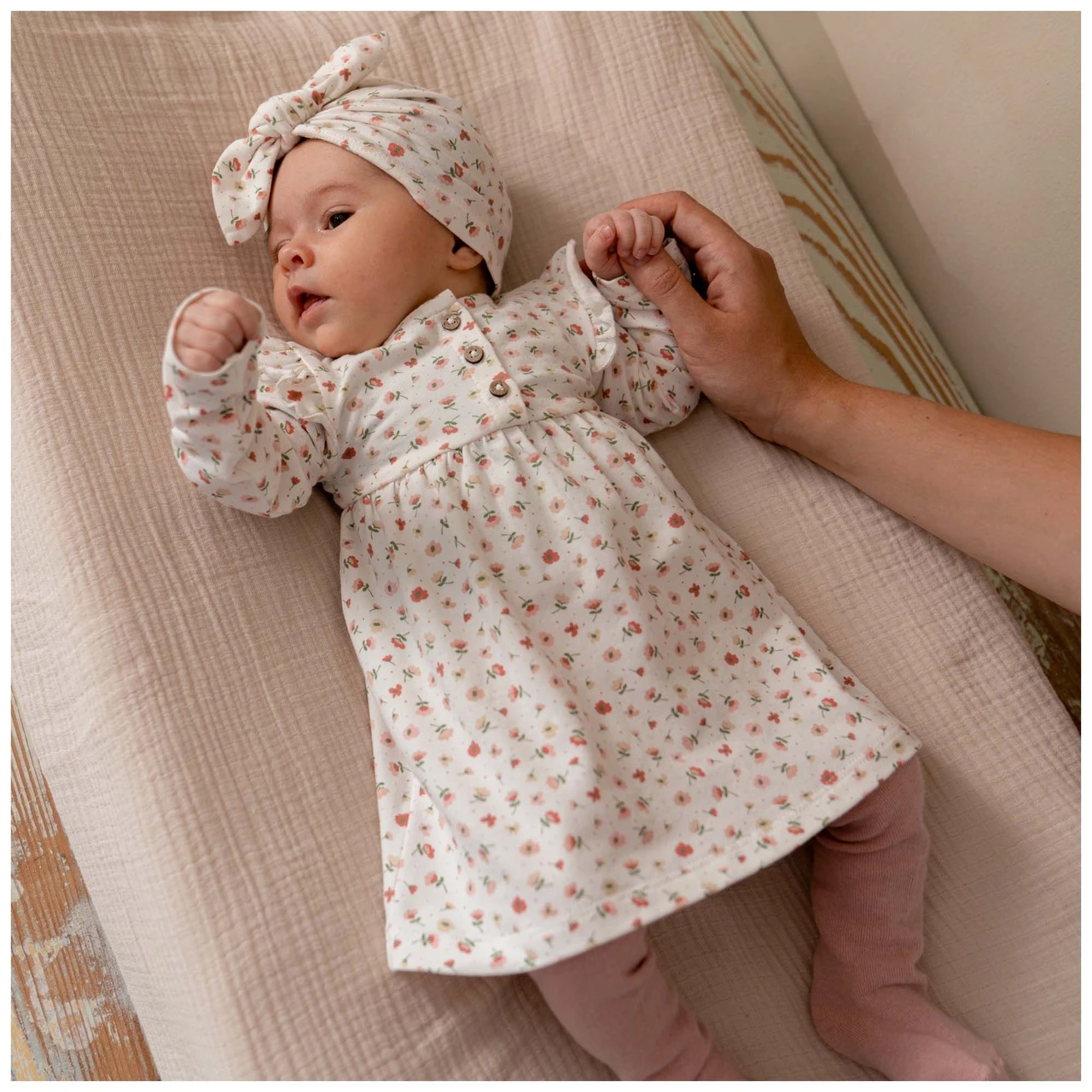 Prénatal Newborn Jurk Lange Mouwen Bloemen Roze 4 Prénatal Newborn Jurk Lange Mouwen Bloemen Roze - Afbeelding 4