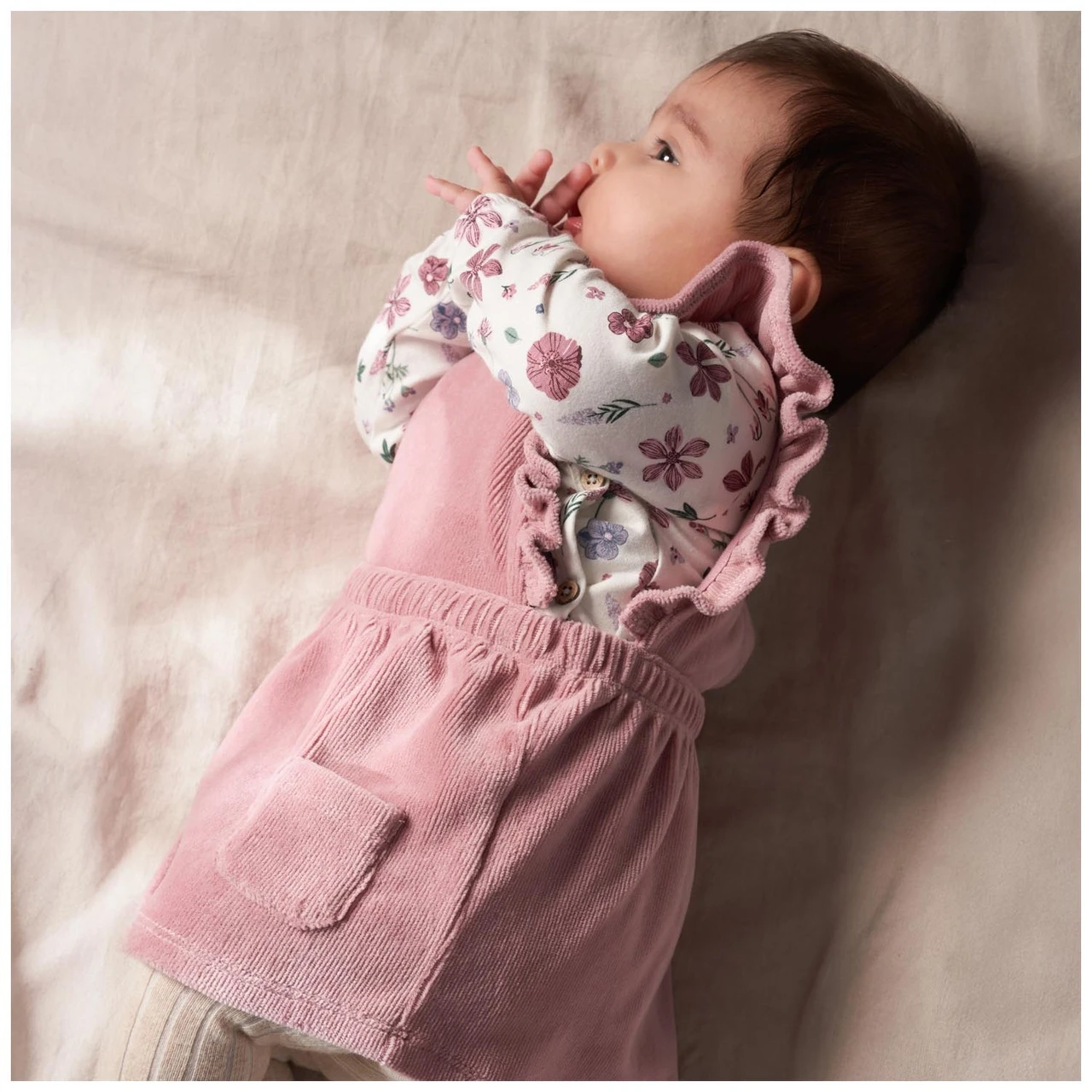 Prénatal Newborn Jurk Mouwloos Effen Roze 5 Prénatal Newborn Jurk Mouwloos Effen Roze - Afbeelding 5