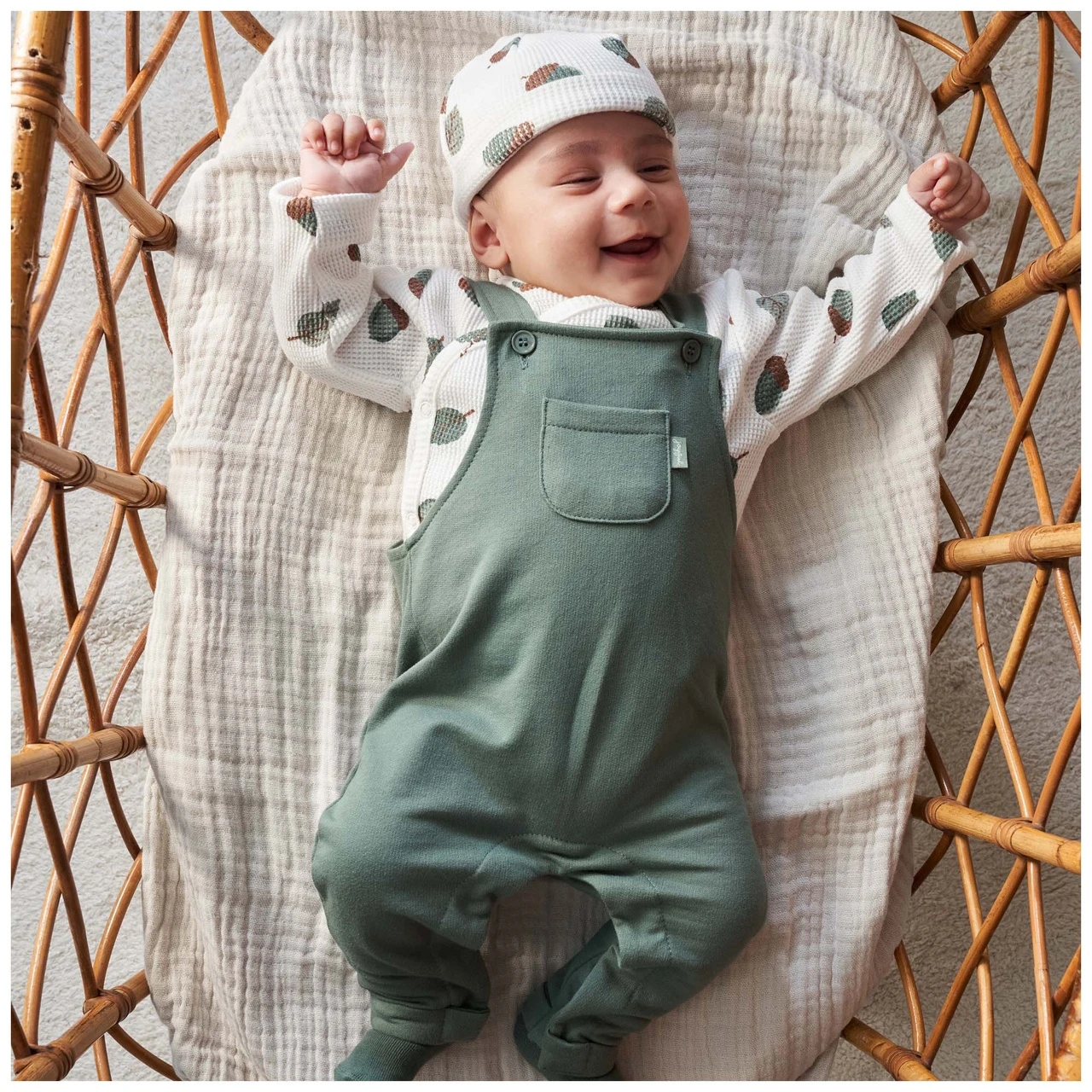 Prénatal Newborn Tuinbroekeffen Groen 4 Prénatal Newborn Tuinbroekeffen Groen - Afbeelding 4